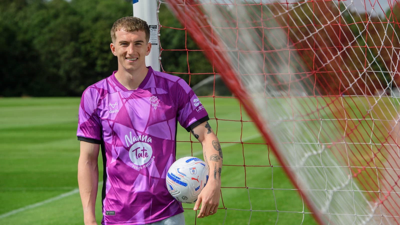 Joe Gauci has joined City on a season-long loan from Aston Villa, subject to the relevant Premier League and EFL approval.