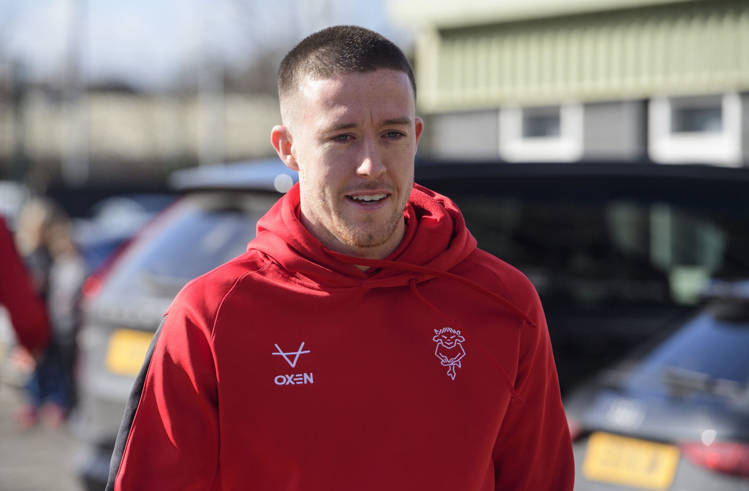 Moylan signs new contract